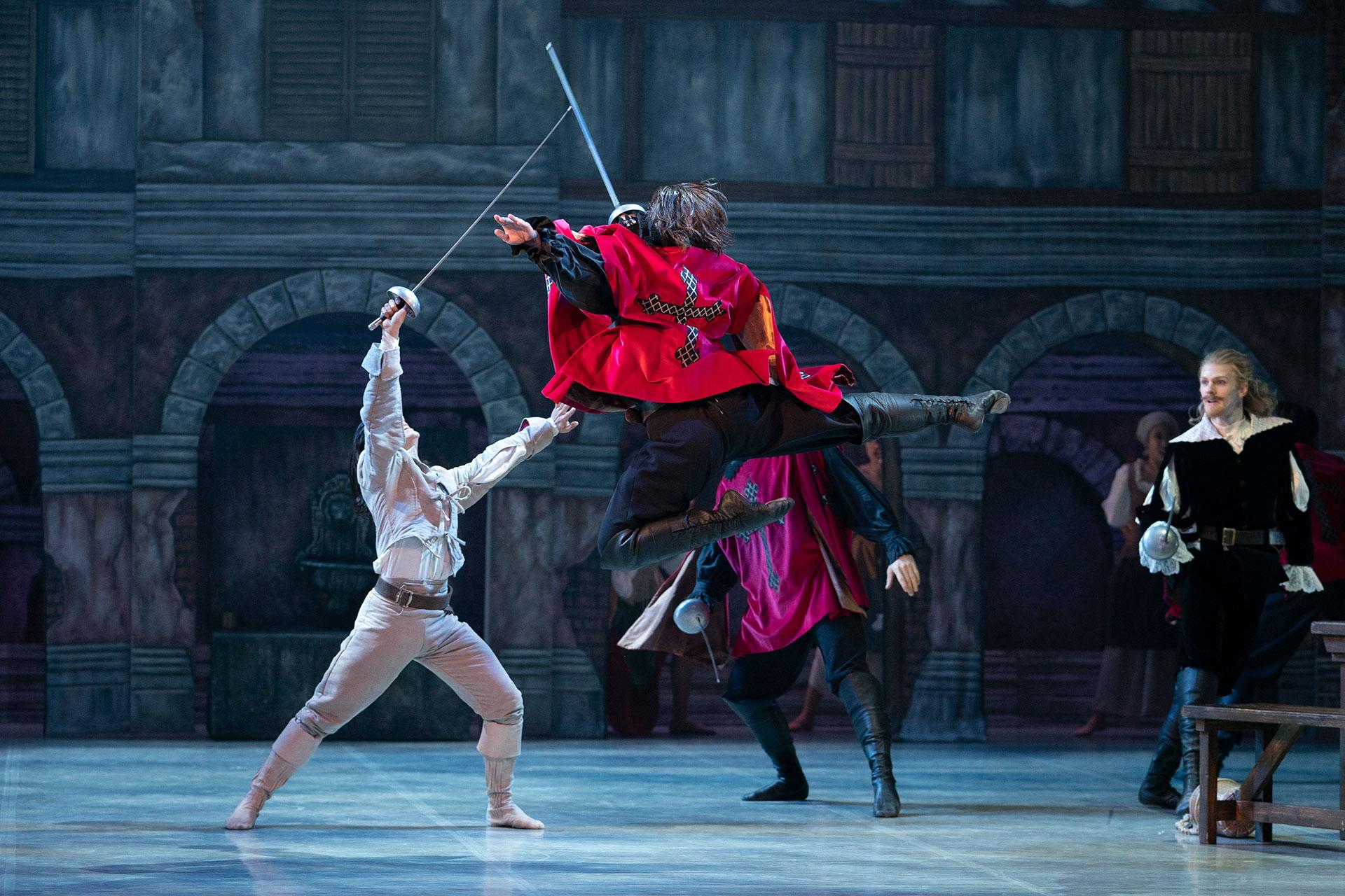 d'Artagnan does battle with the king's guard